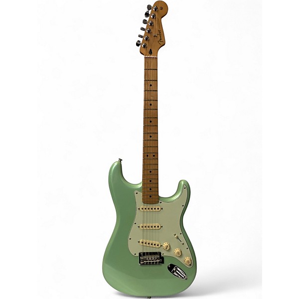 Used Fender Limited Edition Player Stratocaster Seafoam Pearl Solid Body Electric Guitar