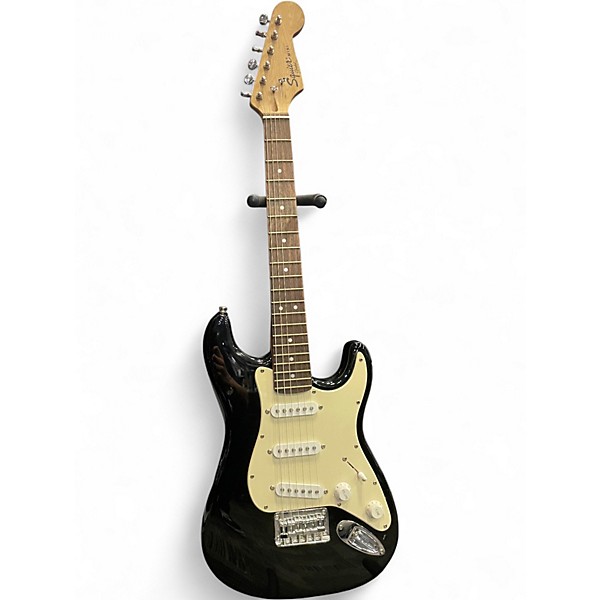 Used Squier Mini Affinity Stratocaster Black and White Electric Guitar