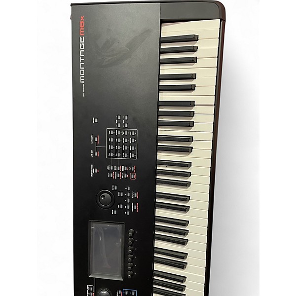 Used Yamaha MONTAGE M8X Keyboard Workstation