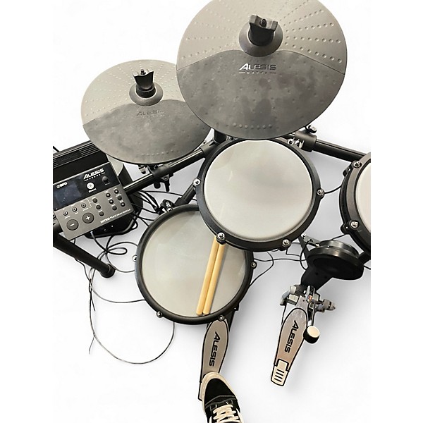 Used Alesis Nitro Max 8-Piece Electric Drum Set
