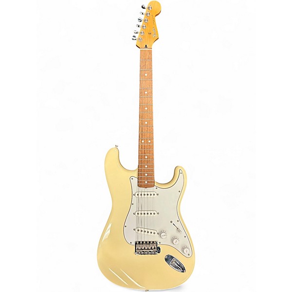 Vintage 1990s Fender Stratocaster ST62 Japanese Reissue White Solid Body Electric Guitar
