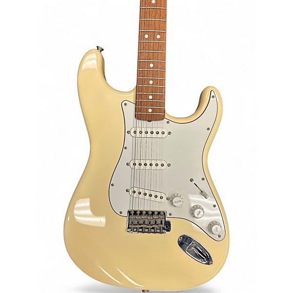 Vintage 1990s Fender Stratocaster ST62 Japanese Reissue White Solid Body Electric Guitar