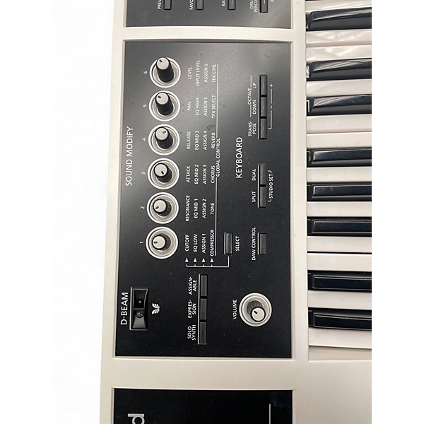 Used Roland FA06 Keyboard Workstation