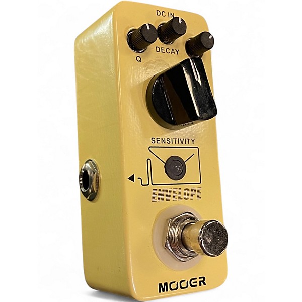 Used Mooer Envelope Effect Pedal