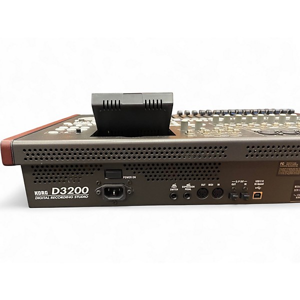 Used KORG D3200 MultiTrack Recorder