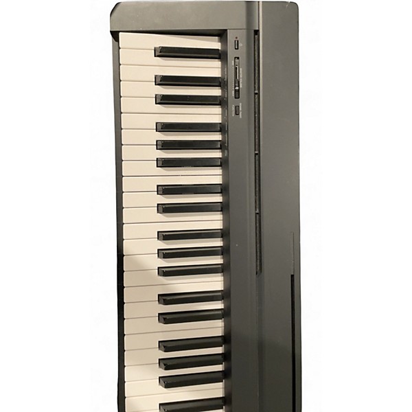 Used Yamaha P-71B Digital Piano