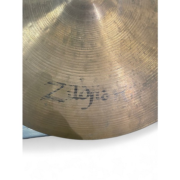 Used Zildjian 18in amir Cymbal