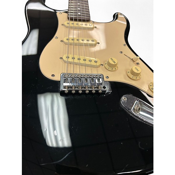 Used Squier Affinity Stratocaster Black Solid Body Electric Guitar