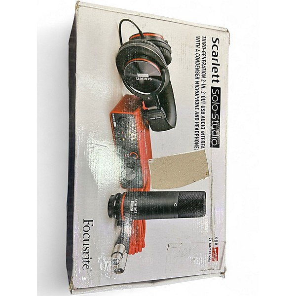 Used Focusrite SOLO STUDIO BUNDLE