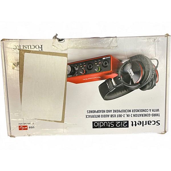 Used Focusrite SCARLET 2I2 BUNDLE Audio Interface