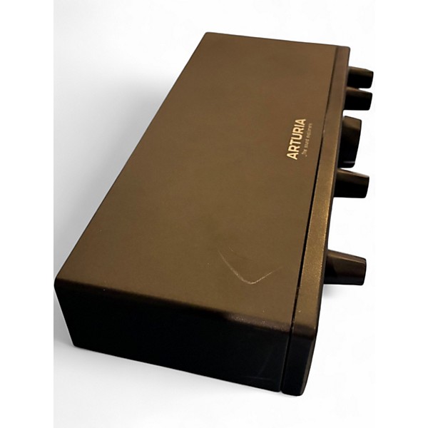 Used Arturia MINIFUSE 2 Audio Interface