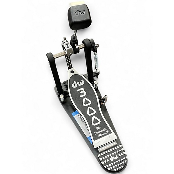 Used DW 3000 Series Single Single Bass Drum Pedal