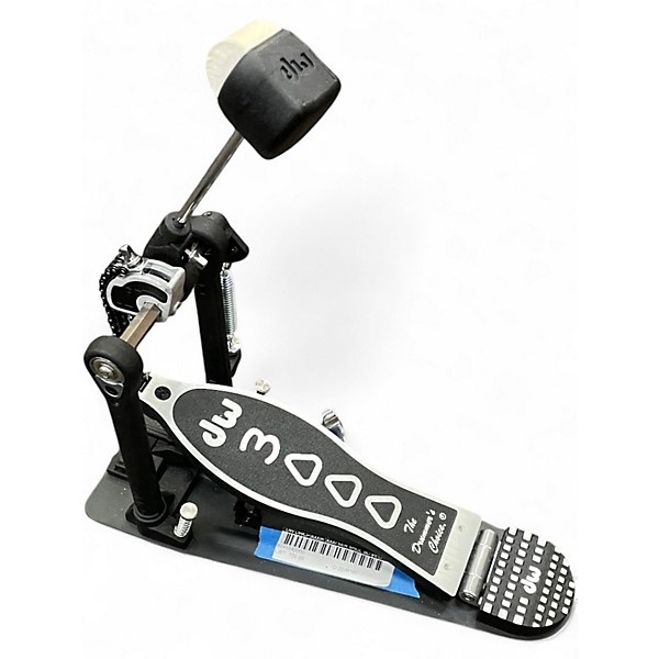 Used DW 3000 Series Single Single Bass Drum Pedal