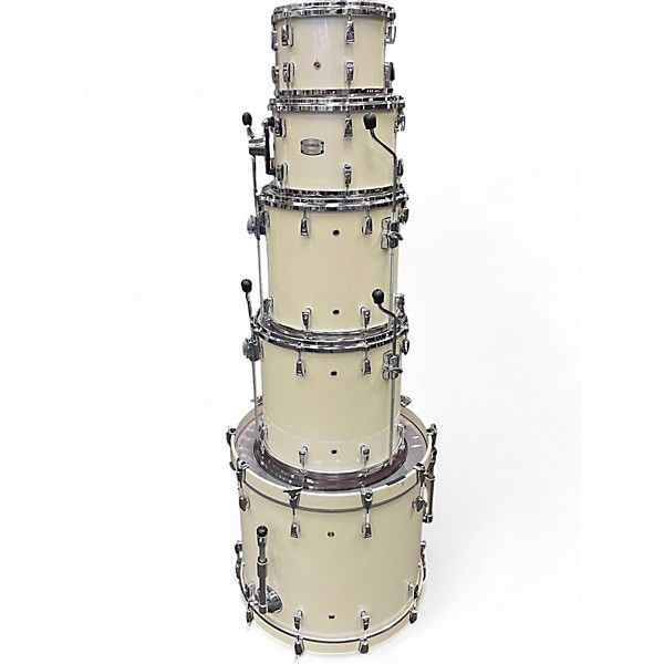 Used Yamaha 5 Piece absolute custom hybrid maple Polar White Drum Kit