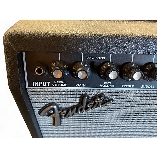 Used Fender Frontman 15G 15W Guitar Combo Amp