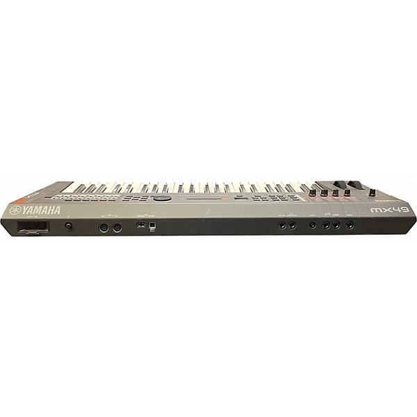 Used Yamaha MX49 49 Key Keyboard Workstation
