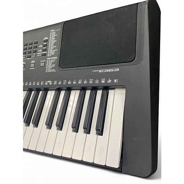 Used Yamaha PSRE363 61 Key Portable Keyboard