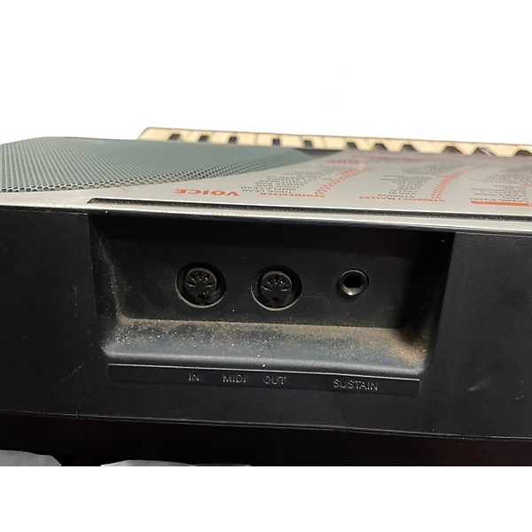 Used Yamaha PSR 240 Digital Piano