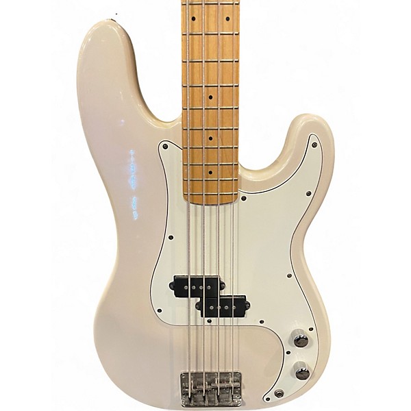 Used Samick LB11 Classic White Electric Bass Guitar