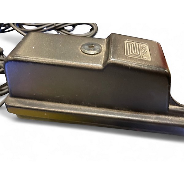 Used Roland SUSTAIN/DAMPENER Sustain Pedal