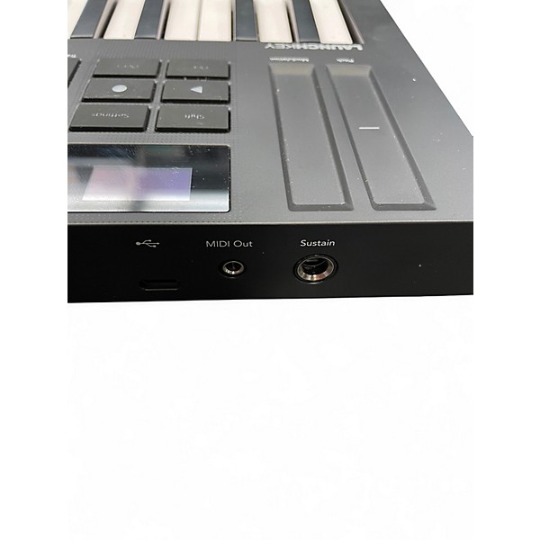 Used Novation Launchkey 25 Key MIDI Controller