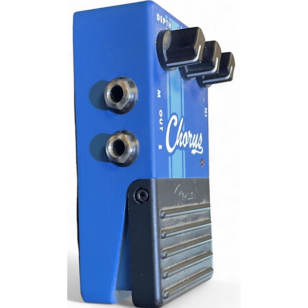 Used Fender chorus Effect Pedal