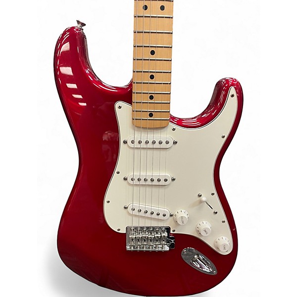 Used 2009 Fender Standard Stratocaster Midnight Wine Solid Body Electric Guitar