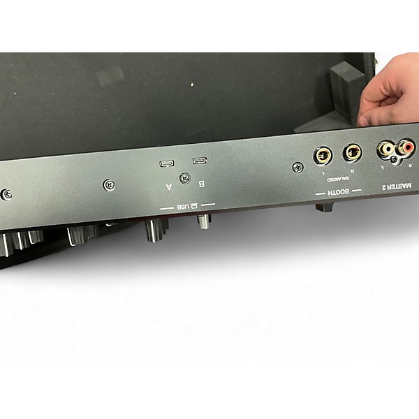 Used 2020s Pioneer DJ DDJ-REV5 DJ Controller