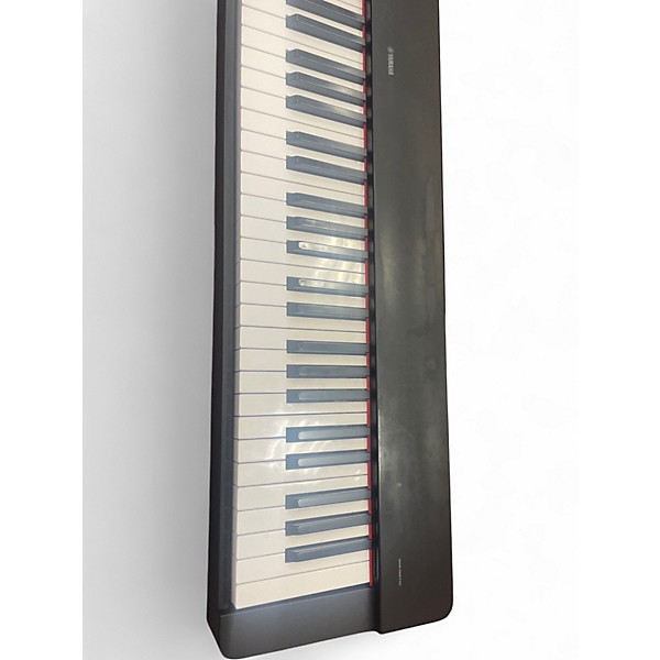 Used Yamaha P225 Digital Piano