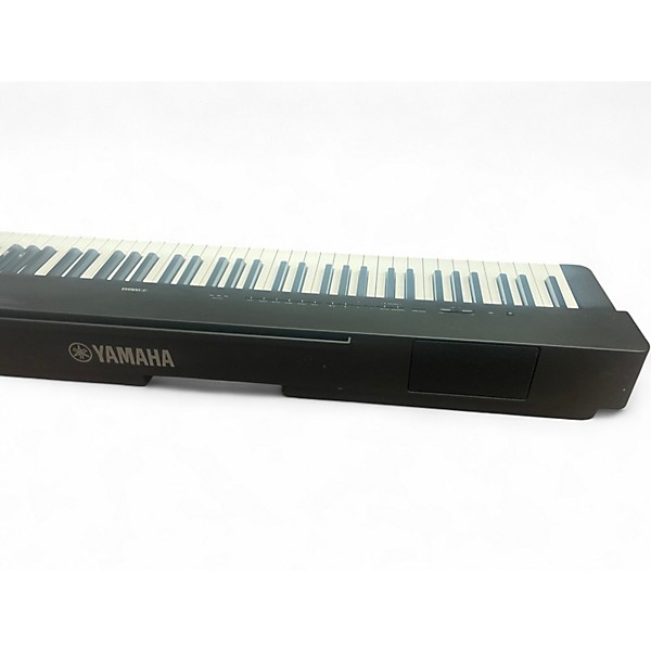 Used Yamaha P225 Digital Piano