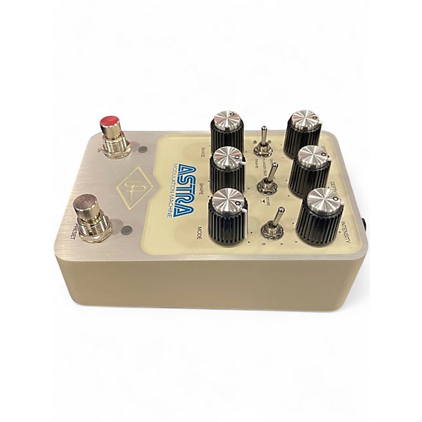 Used Universal Audio Astra Effect Pedal