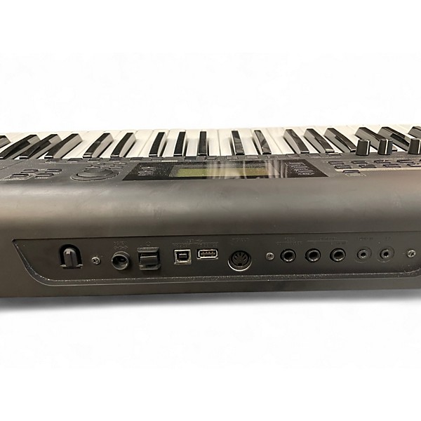 Used KORG I3 61 KEY Keyboard Workstation