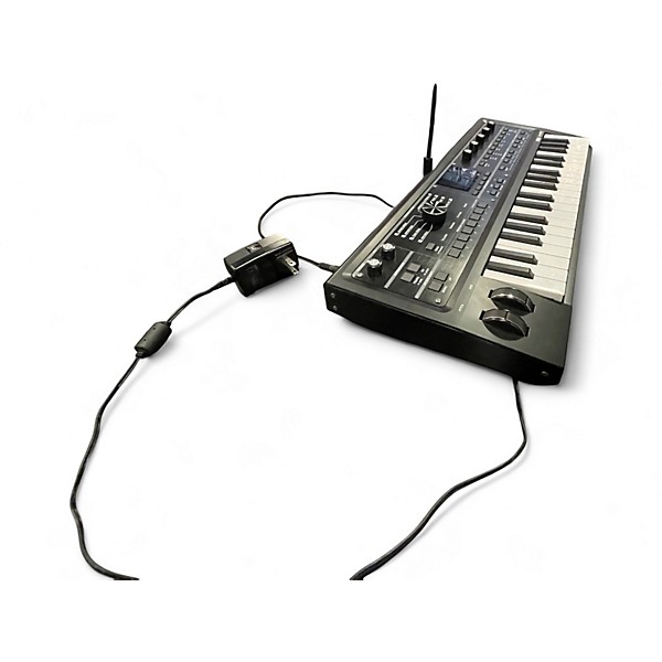 Used 2010s KORG MARK II Keyboard Workstation