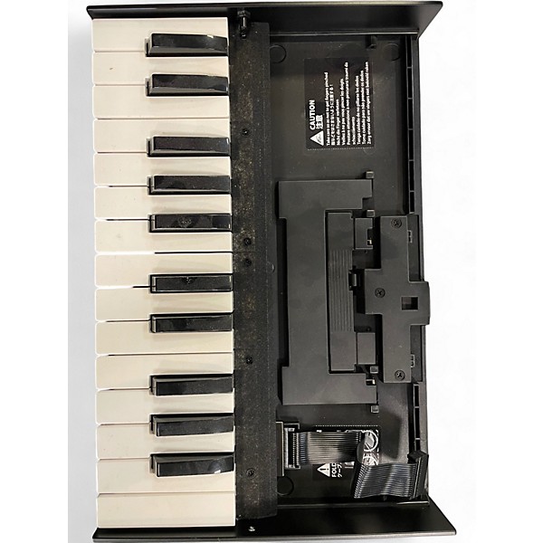 Used Roland k25m MIDI Controller