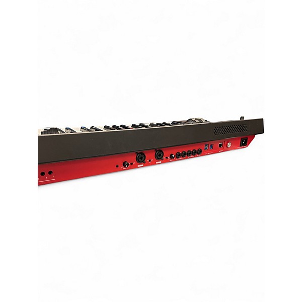 Used Akai Professional MPC Key 61 Keyboard Workstation