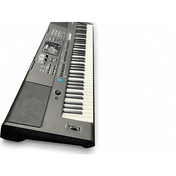 Used Yamaha PSR-EW425