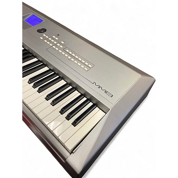 Used Yamaha MM8 88 Key Synthesizer
