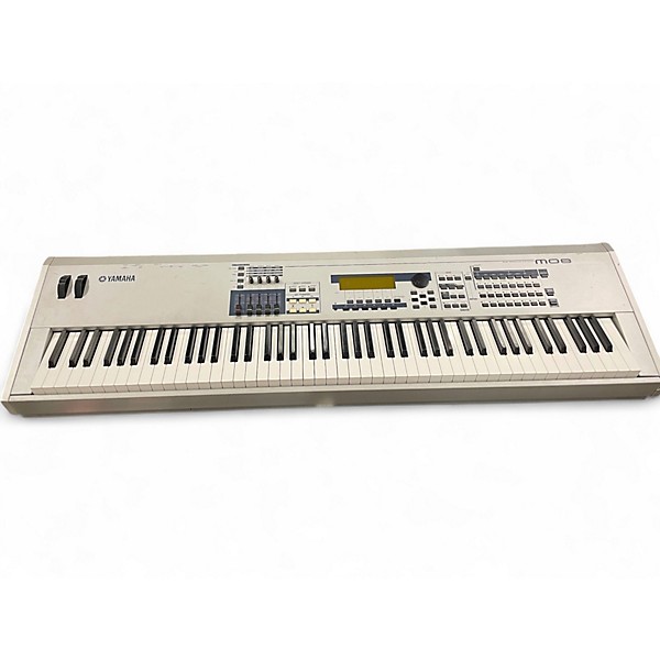 Used Yamaha MO8 88 Key Keyboard Workstation
