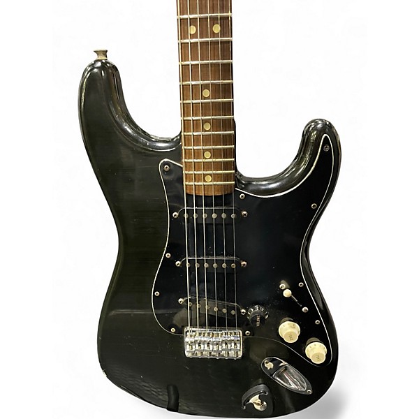 Vintage 1977 Fender Stratocaster Black Solid Body Electric Guitar