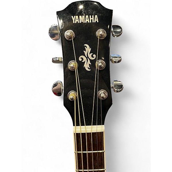 Used Yamaha APX600 White Acoustic Electric Guitar