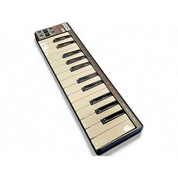 Used Akai Professional LPK25 MIDI Controller