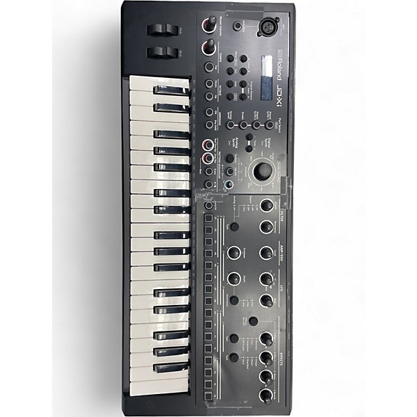 Used Roland JDXI Synthesizer