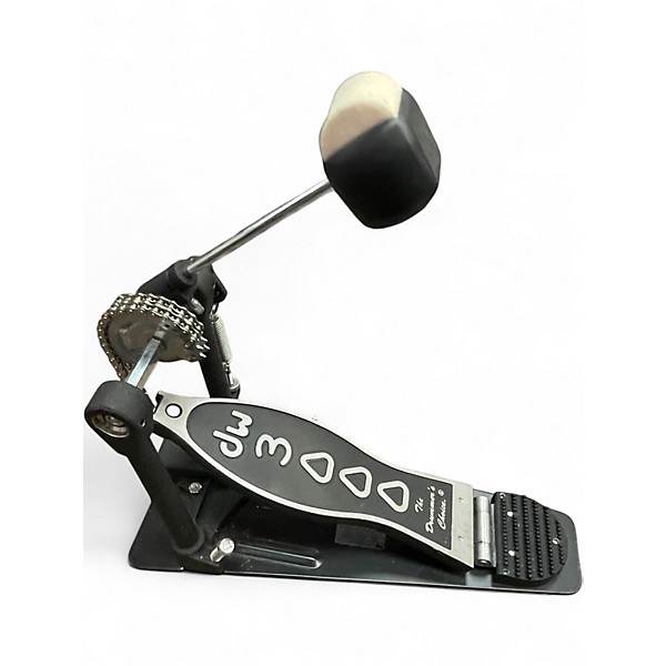 Used DW 3000 Series Single Single Bass Drum Pedal