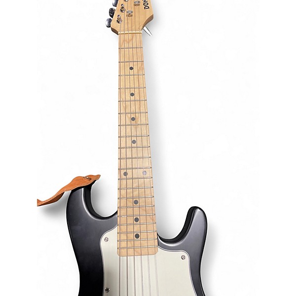 Used Donner JUNIOR SERIES Black Electric Guitar