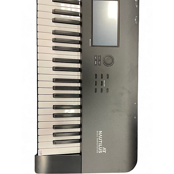 Used KORG nautilus 61 Keyboard Workstation