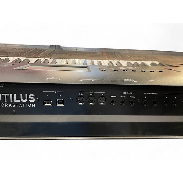 Used KORG nautilus 61 Keyboard Workstation