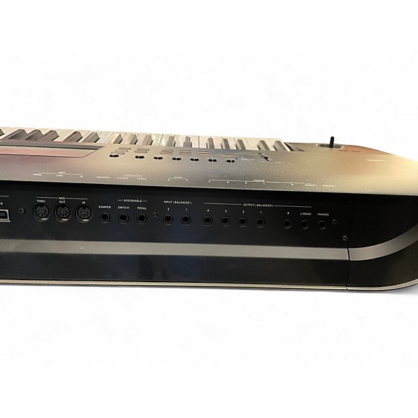 Used KORG nautilus 61 Keyboard Workstation