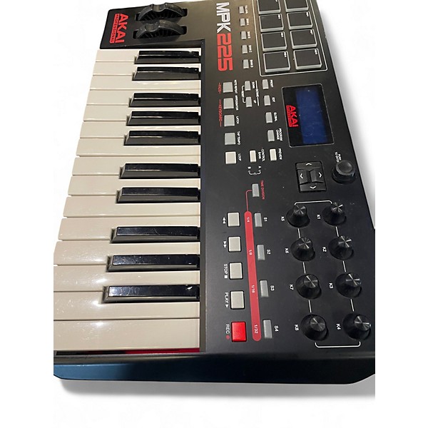 Used Akai Professional MPK225 25-Key MIDI Controller
