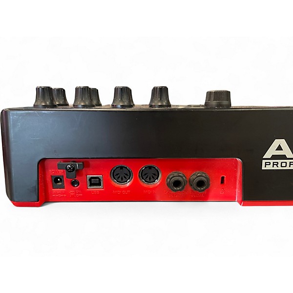 Used Akai Professional MPK225 25-Key MIDI Controller