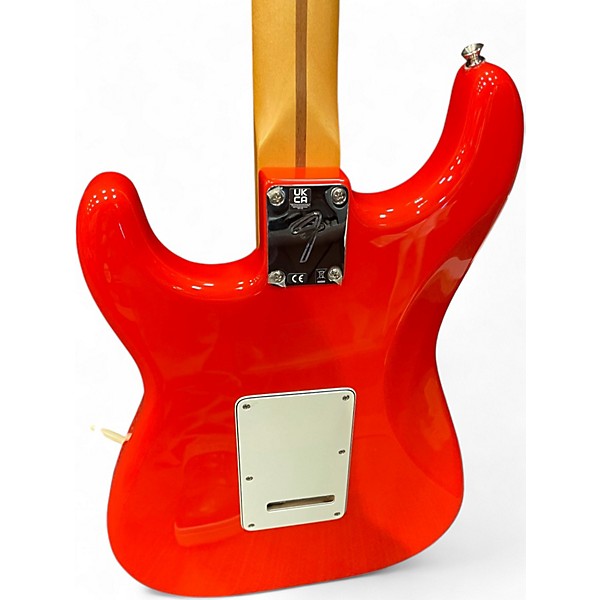 Used Fender PLAYER II STRATOCASTER CORAL RED Solid Body Electric Guitar